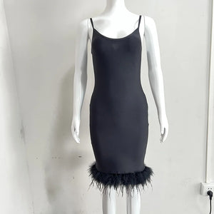 Elegant Black Feather-Trim Evening Dress with U-Neck and Slim Fit Design