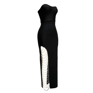 Elegant Black Strapless Long Dress with Side Slit and Chain Detail for Evening Events